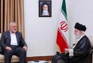 حماس: هنیه با رهبر معظم انقلاب دیدار کرد