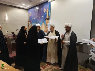 دیدار جمعی از دانشجویان دانشگاه فرهنگیان با مسئول نمایندگی بعثه مقام معظم رهبری در عراق 7