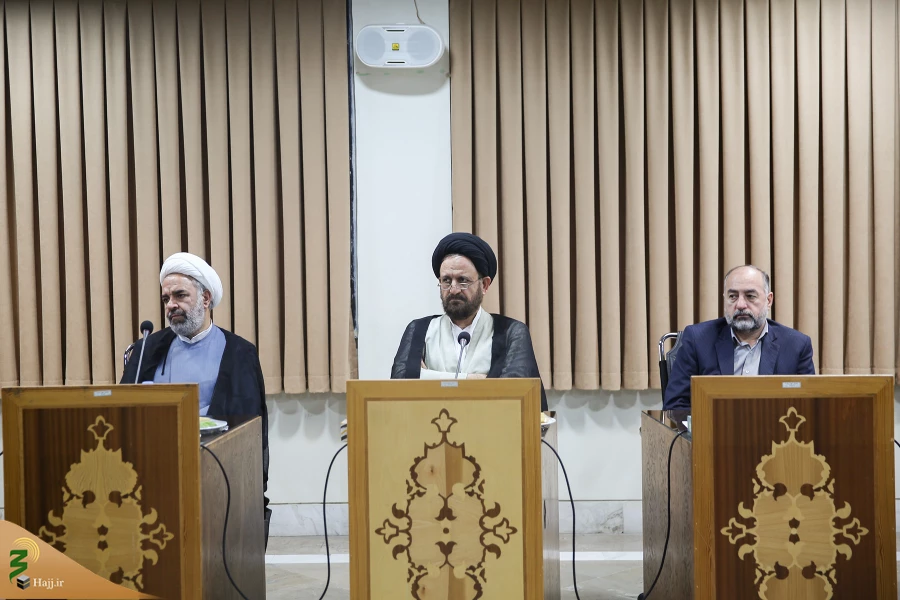 حضور نمایندگان اعزامی سازمان حج به عربستان در نشست شورای برنامه ریزی در قالب ارتباط تصویری و صوتی 7