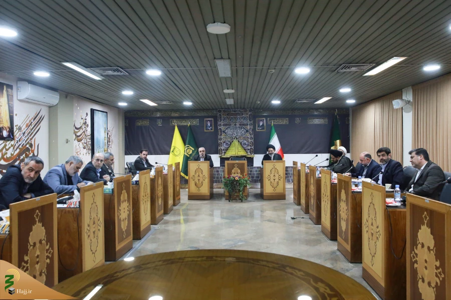 حضور نمایندگان اعزامی سازمان حج به عربستان در نشست شورای برنامه ریزی در قالب ارتباط تصویری و صوتی 9