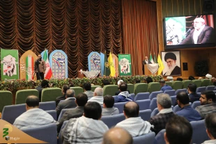رئیس سازمان حج و زیارت در آیین گرامیداشت هفته بسیج؛

تلالو فرهنگ بسیجی در جامعه جهانی سایه افکنده است/موفقیت بسیج درجای جای دنیا 5