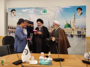 حجت‌الاسلام والمسلمین نواب در دیدار قاریان نوجوان:

شما قاریان نوجوان گنج بزرگی در اختیار دارید آن را حفظ کنید 4