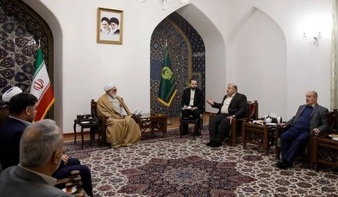 حجت الاسلام مروی در دیدار تولیت حرم مطهر امامین عسکریین(ع)؛
سامرا باید به کانون نشر فرهنگ انتظار در جهان تبدیل شود 2
