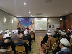 جلسه توجیهی روحانیون و مداحان عتبات عالیات در کربلا 3