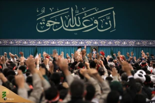 رهبر انقلاب اسلامی در دیدار با هزاران نفر از بسیجیان تبیین کردند:

مختصات جغرافیای سیاسی جدید منطقه با محوریت هسته‌های مقاومت 2