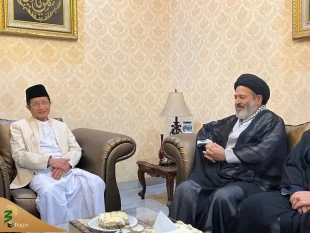 Imam of the Indonesian Isteghlal Mosque meets with the Supreme Leader's representative in Hajj and Pilgrimage affairs 5