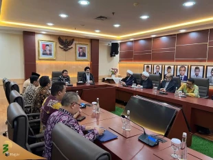 Iranian and Indonesian Hajj Officials exchange views in Jakarta 2