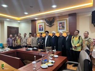Iranian and Indonesian Hajj Officials exchange views in Jakarta 5