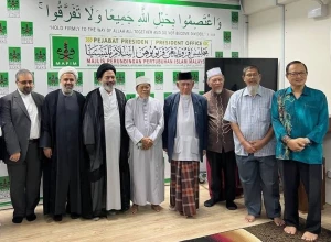 جري التشاور بشأن عقد قمة عالمية لدعم فلسطين خلال لقاء رئيس الحجاج الإيرانيين و رئيس منظمة مابيم الماليزية