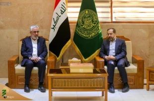 اهدای «مصحف مشهد رضوی» به تولیت آستان علوی  3