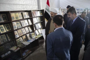 نمایش ۴۵۰ اثر مذهبی آستان عباسی در نمایشگاه کتاب واسط