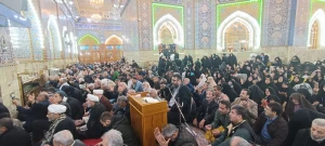 زائران ایرانی در کربلا دعای کمیل را زمزمه کردند