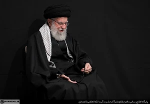اولین شب مراسم عزاداری حضرت فاطمه‌زهرا (س) با حضور رهبر انقلاب