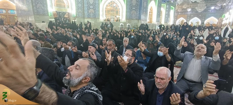همنوایی ندبه کنان امام زمان(عج) در کربلای معلی 2