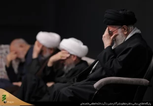سومین شب مراسم عزاداری حضرت فاطمه‌ زهرا(س) با حضور رهبر معظم انقلاب 6