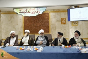 در نشست سخنرانان عتبات عالیات مطرح شد:

تأثیرگذاری و موفقیت سخنران، نیازمند خلوص، نوآوری، جاذبه و ارتباط مستمر با مردم است 4