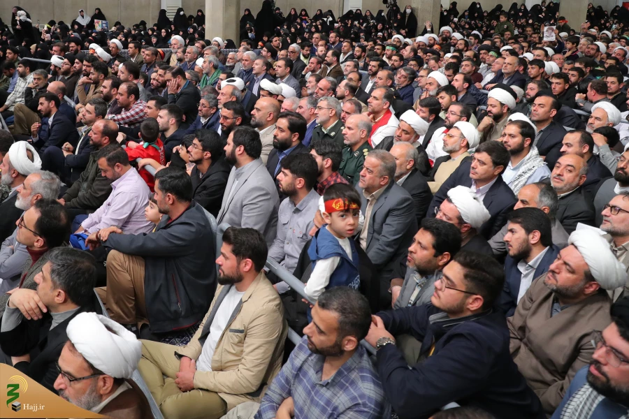 دیدارمردم قم با رهبر معظم انقلاب اسلامی 15
