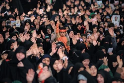 دیدارمردم قم با رهبر معظم انقلاب اسلامی 21