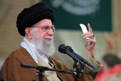دیدارمردم قم با رهبر معظم انقلاب اسلامی 36