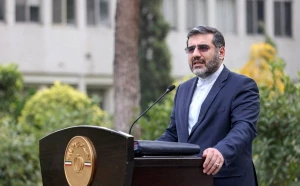وجه متقاضیان عمره در صورت درخواست برمی‌گردد