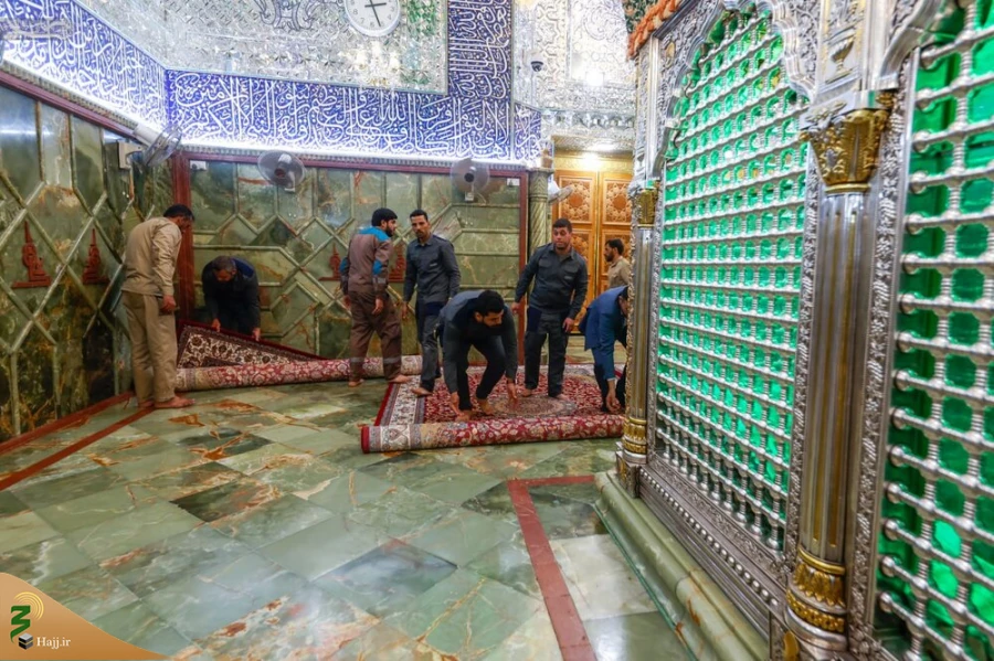 شست‌وشو و غبارروبی حرم مطهر امیر مؤمنان (ع)+عکس 4