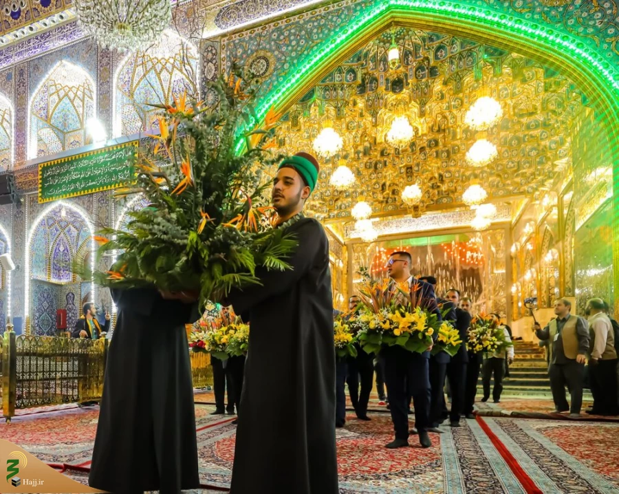 گل آرایی و آذین بندی حرم سیدالشهداء (ع) در آستانه میلاد امیر مؤمنان (ع) 3