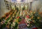 گل آرایی و آذین بندی حرم سیدالشهداء (ع) در آستانه میلاد امیر مؤمنان (ع) 4