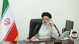 مکالمه تلفنی رؤسای جمهور ایران و آفریقای جنوبی؛

رئیسی: شکایت آفریقای جنوبی علیه نسل‌کشی صهیونیست‌ها مورد تجلیل و تحسین همه آزادی‌خواهان است