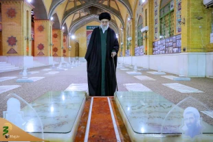 حضور رهبر معظم انقلاب در مرقد مطهر امام خمینی(ره) و گلزار شهیدان 8