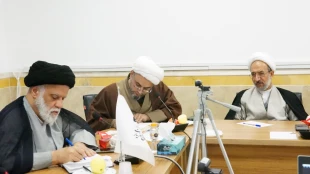 نشست علمی «جلوه‌های تمدنی بقیع» در پژوهشکده حج و زیارت برگزار گردید. 3