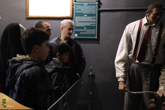 بازدید کارکنان مجموعه حج و زیارت و خانواده هایشان از موزه عبرت 14