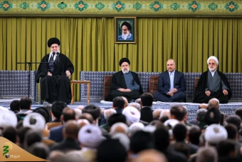 دیدار مسئولان نظام و سفرای کشورهای اسلامی با رهبر انقلاب 30