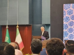 جشن ۴۵ سالگی انقلاب اسلامی در عربستان 2