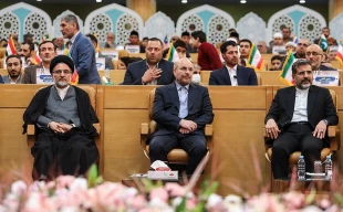 آئین افتتاحیه چهلمین مسابقات بین‌المللی قرآن ایران برگزار شد 5