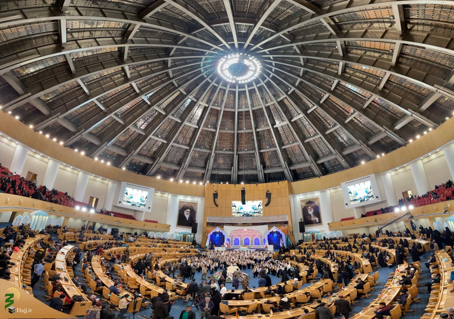 شرکت قاریان، حافظان و داوران بین المللی آستان قدس حسینی در چهلمین مسابقات بین‌المللی قرآن کریم ایران 3