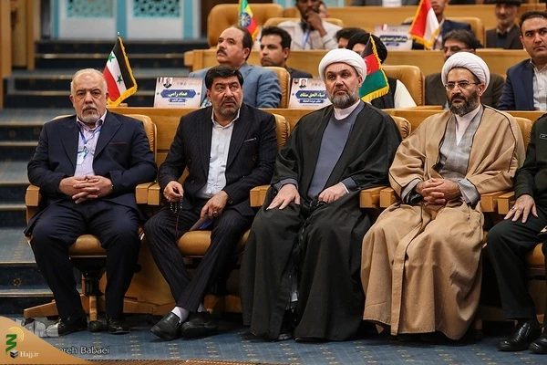 شرکت قاریان، حافظان و داوران بین المللی آستان قدس حسینی در چهلمین مسابقات بین‌المللی قرآن کریم ایران 5