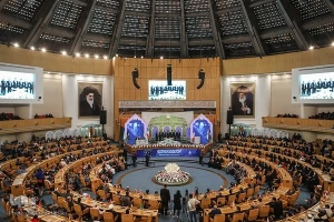 شرکت قاریان، حافظان و داوران بین المللی عتبه حسینی در چهلمین مسابقات بین‌المللی قرآن کریم ایران