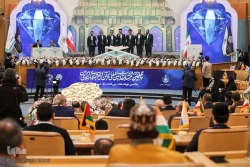 شرکت قاریان، حافظان و داوران بین المللی آستان قدس حسینی در چهلمین مسابقات بین‌المللی قرآن کریم ایران 7