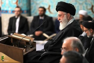 رهبر انقلاب در دیدار شرکت کنندگان در مسابقات بین‌المللی قرآن تاکید کردند؛

بزرگترین وظیفه امروز جهان اسلام، حمایت از مردم مظلوم غزه است/ دنیای اسلام حتما نابودی صهیونیسم را مشاهده خواهد کرد 2