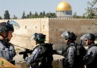 ضرب و جرح نمازگزاران فلسطینی و جلوگیری از ورود آنها به نماز جمعه مسجد الاقصی
