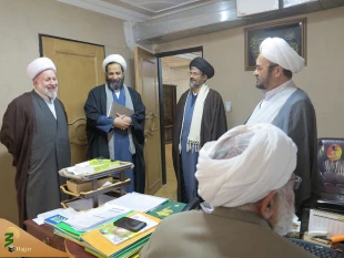 برگزاری آزمون مصاحبه روحانیون حج تمتع 1403 در بعثه خراسان رضوی 7
