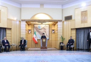 رئیس جمهور پیش از عزیمت به الجزایر:

حمایت از حقوق فلسطینیان غزه از محورهای گفتگوهای ایران و الجزایر خواهد بود