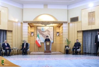 رئیس جمهور پیش از عزیمت به الجزایر:

حمایت از حقوق فلسطینیان غزه از محورهای گفتگوهای ایران و الجزایر خواهد بود