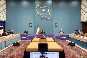 با حضور رئیس جمهور صورت گرفت

تصویب راه‌اندازی ستاد تدبر در قرآن و کارویژه‌های قرآنی ۱۴۰۳
