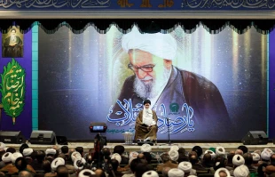 آیین نکوداشت سالگرد ارتحال آیت‌الله واعظ طبسی در حرم رضوی 4