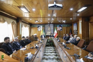 همزمان با روز بزرگداشت شهدا انجام شد؛

تقدیر از خانواده‌ شهدای مجموعه حج و زیارت 5