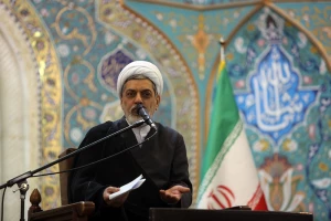حجت الاسلام والمسلمین رفیعی تبیین کرد؛

۱۵ توصیه امام صادق(ع) در رابطه با آداب سفر