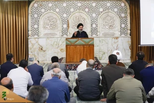 نماینده ولی فقیه در امور حج و زیارت:

دعای بدون عمل سرانجامی ندارد 2