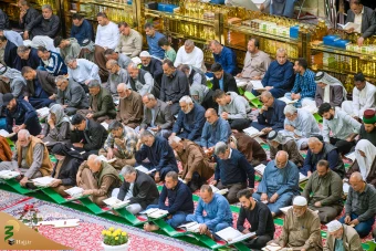  برنامه جزء خوانی قرآن کریم در حرم مطهر حضرت امام حسین علیه السّلام 16