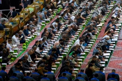  برنامه جزء خوانی قرآن کریم در حرم مطهر حضرت امام حسین علیه السّلام 28
